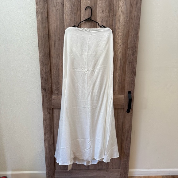 Abercrombie & Fitch Strapless Trapeze Maxi Dress - Picture 2 of 6